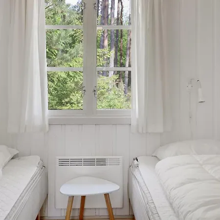 Aave - 800m From The Sea By Interhome *